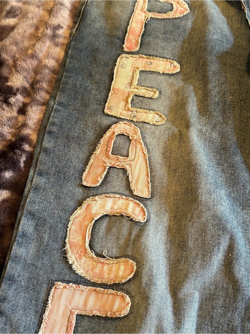 Embroidered 'PEACE' Wide Leg Denim Jeans with Pink Patchwork - Picture 2 of 7